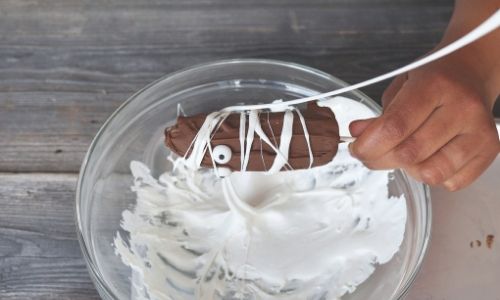 Make Your Own Mummified Bananas how to